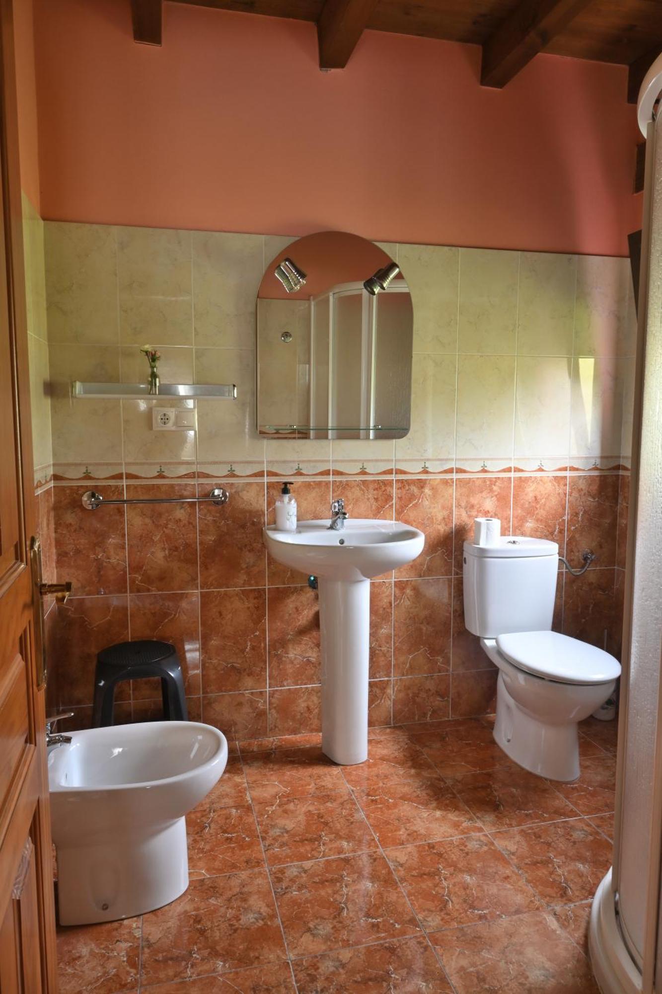 Apartamentos Aires De Avin - Onis Ngoại thất bức ảnh