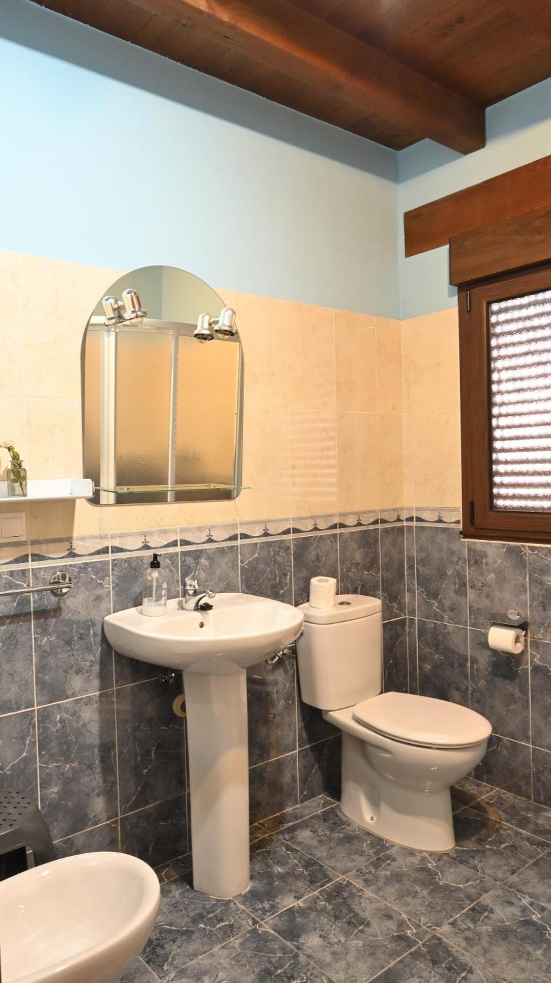 Apartamentos Aires De Avin - Onis Ngoại thất bức ảnh